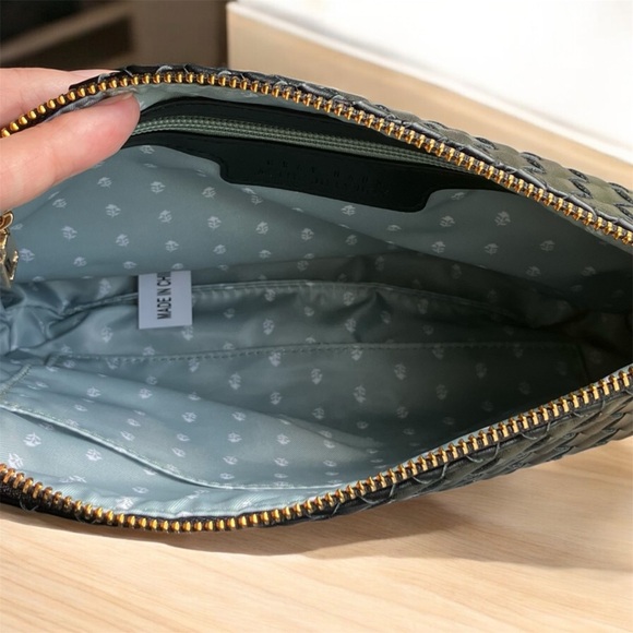 NEW Gray Haus: Soho Woven Black Bag Purse Jilly Box Summer 2025 Vegan Leather - Picture 7 of 10